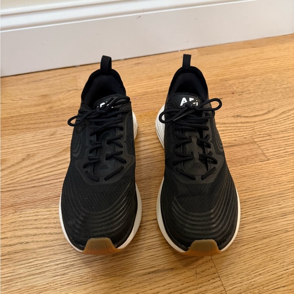 APL UNISEX - Women’s 9, Men's 7.5 Streamline Black / White / Gum - Picture 2 of 4